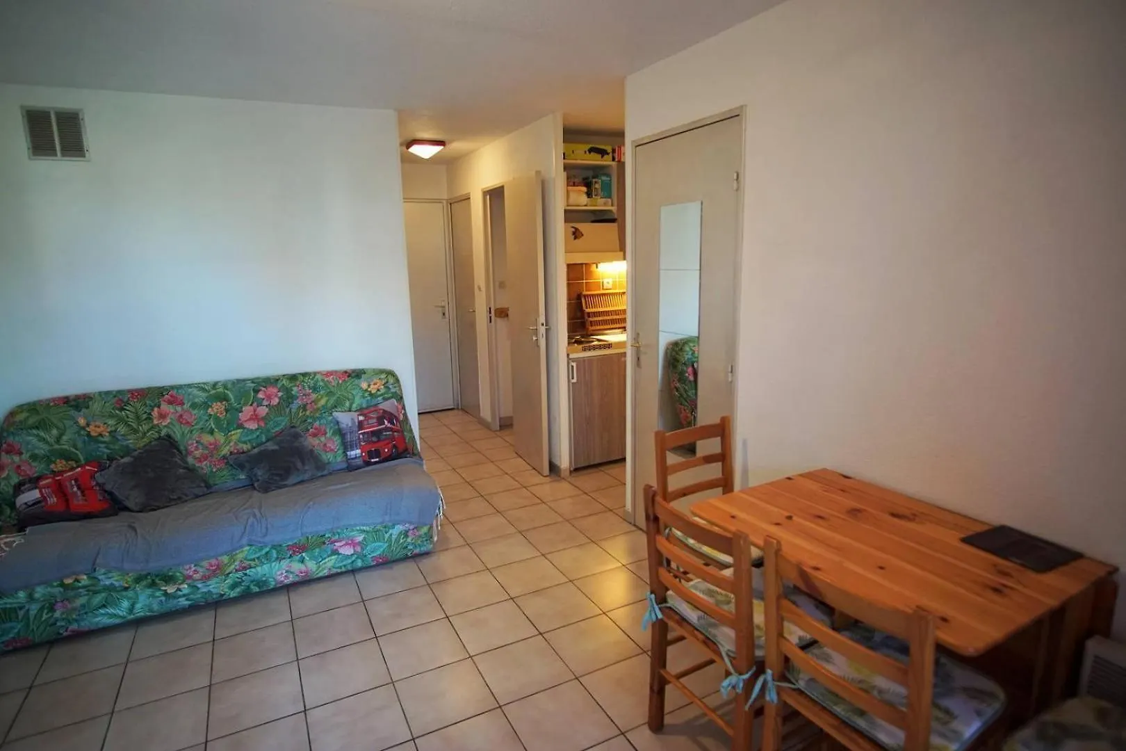 Residence Avec Piscine Et Place De Parking Prive ! La Seyne-sur-Mer France